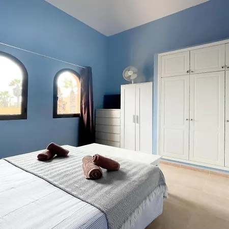 La Ola House Precioso Con Piscina Apartment